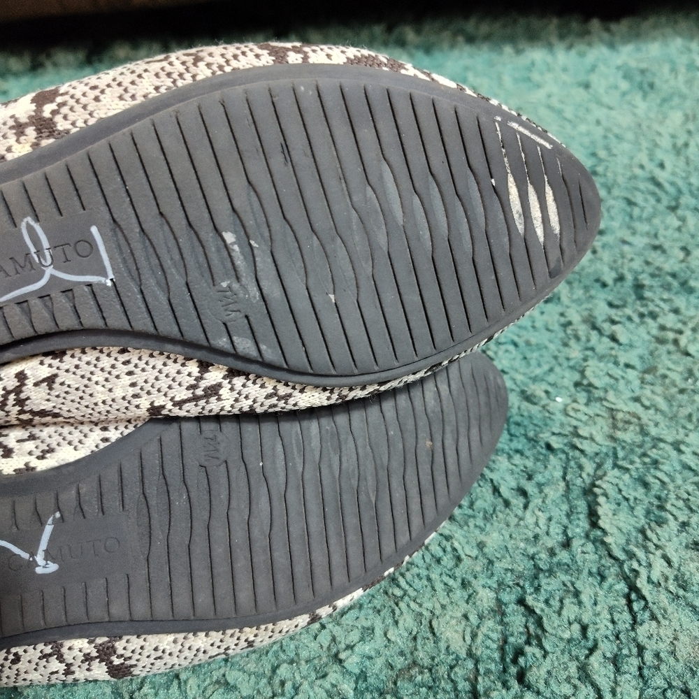 Vince Camuto Gray Snakeskin Loafer Flats 7.5M - Picture 12 of 13